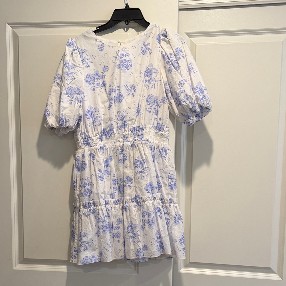 Hyacinth House Tuckernuck Floral White and Blue Dress, XS, worn 1x